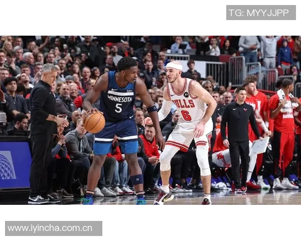 华子分享被唐斯隔扣经历感叹对手身材壮硕高度优势需团队支援 华子分享被唐斯隔扣经历感叹对手身材壮硕高度优势需团队支援