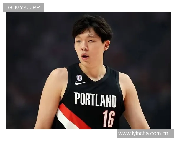 徐静雨谈雷霆与勇士差距小市场球队面临历史机遇缺失困境 徐静雨谈雷霆与勇士差距小市场球队面临历史机遇缺失困境