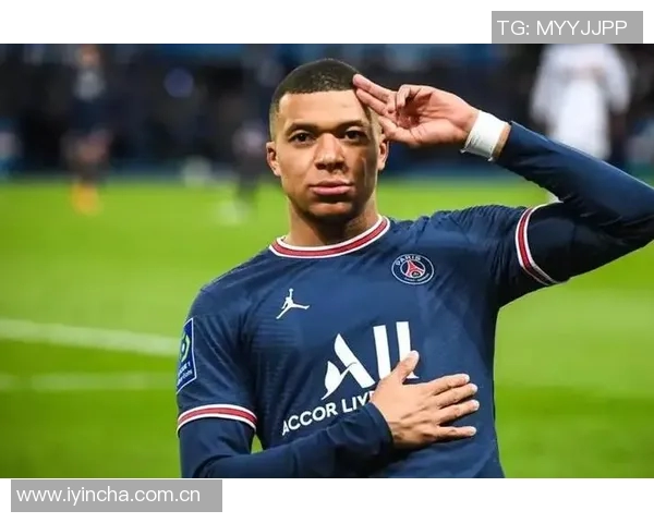 鹈鹕教练席惊现旧将引发热议球迷纷纷猜测背后故事