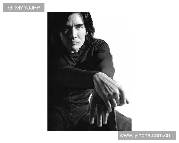 发福的肥扎重返斯坦福桥晒照感慨归家之路再续蓝桥情怀