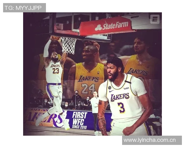 NBA西决场边惊现詹姆斯球迷差点与偶像亲密接触的激动时刻 NBA西决场边惊现詹姆斯球迷差点与偶像亲密接触的激动时刻