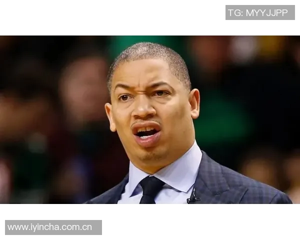 末节未上场科林斯卢指导称阵容节奏良好他表现无可指责