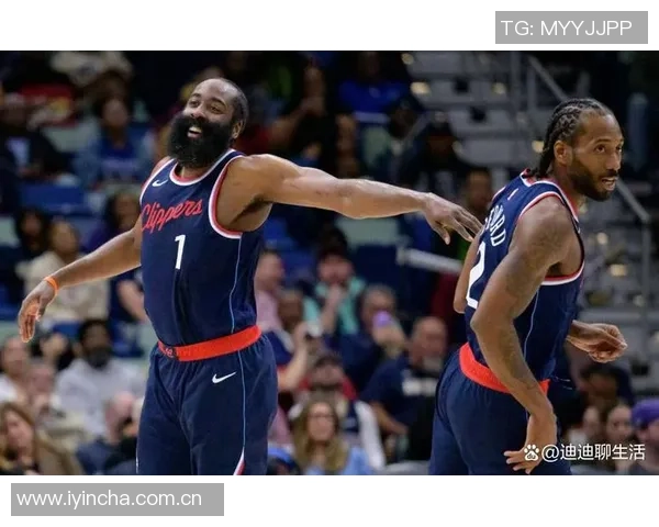 哈登三分火力全开半场独得26分快船领先太阳16分小卡与狄龙合力贡献28分 哈登三分火力全开半场独得26分快船领先太阳16分小卡与狄龙合力贡献28分